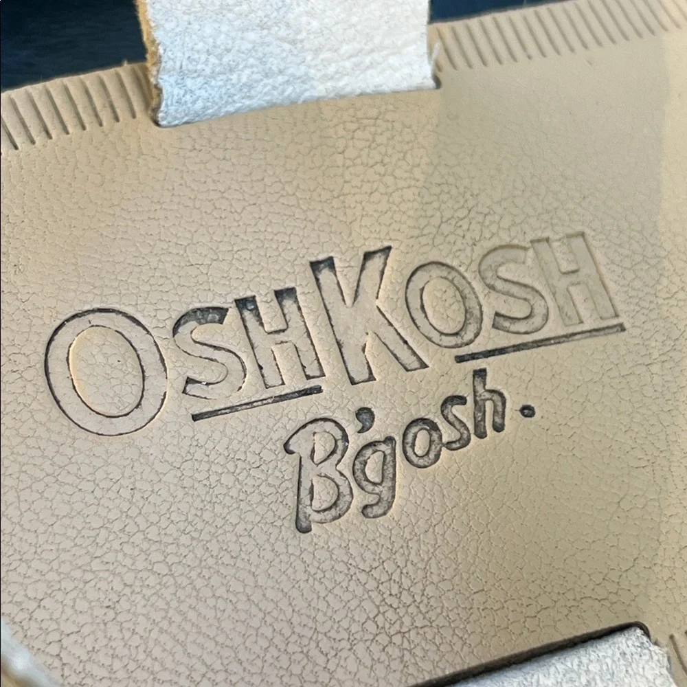 Oshkosh kids flat sandals with velcro ankle strap, Dolores,metallic gold,size 13